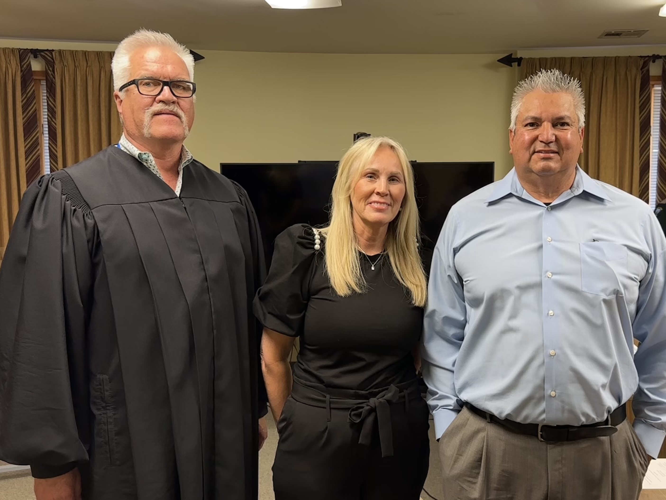 Penney Johnson and John Jech